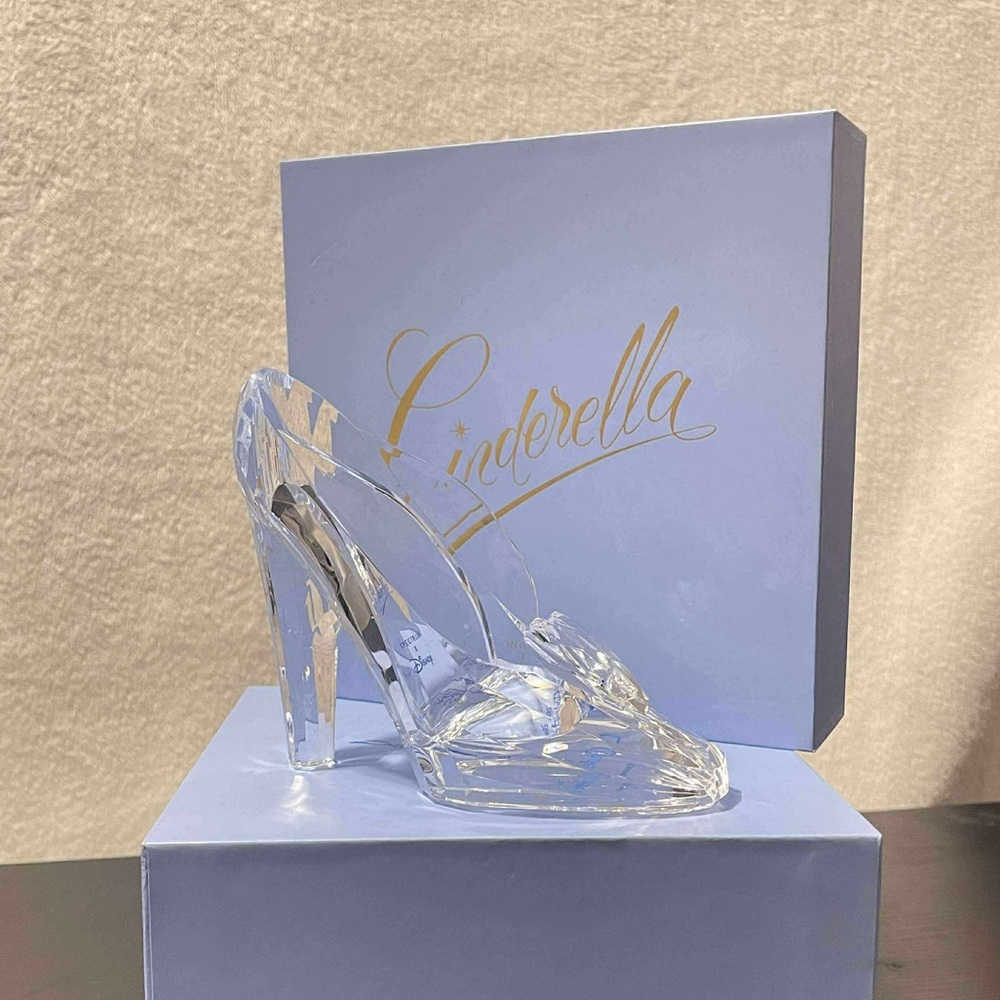 Disney Cinderella Makeup Brush Set - Blue and Gold - Picture 6 of 15